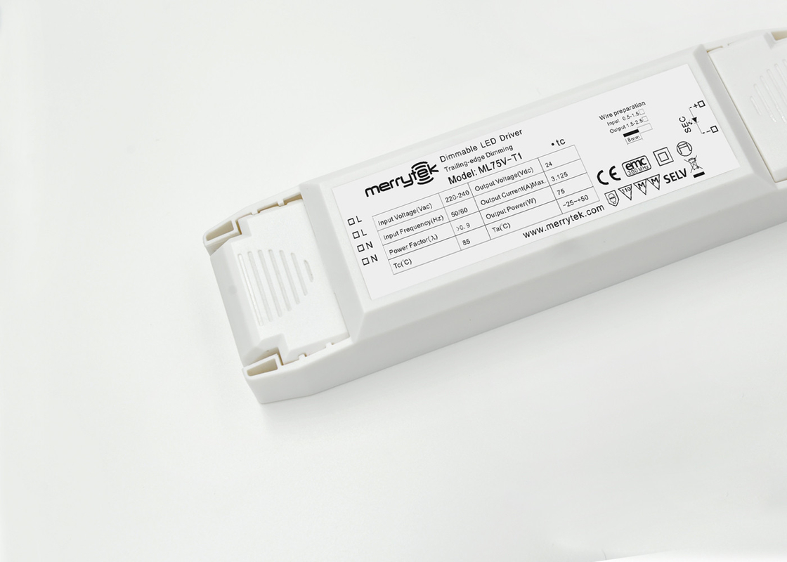 Classe constante d'isolement de conducteur de Dimmable LED de triac de